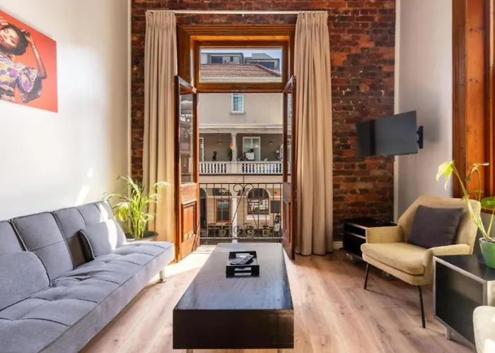 Long Street Self Catering Apartments